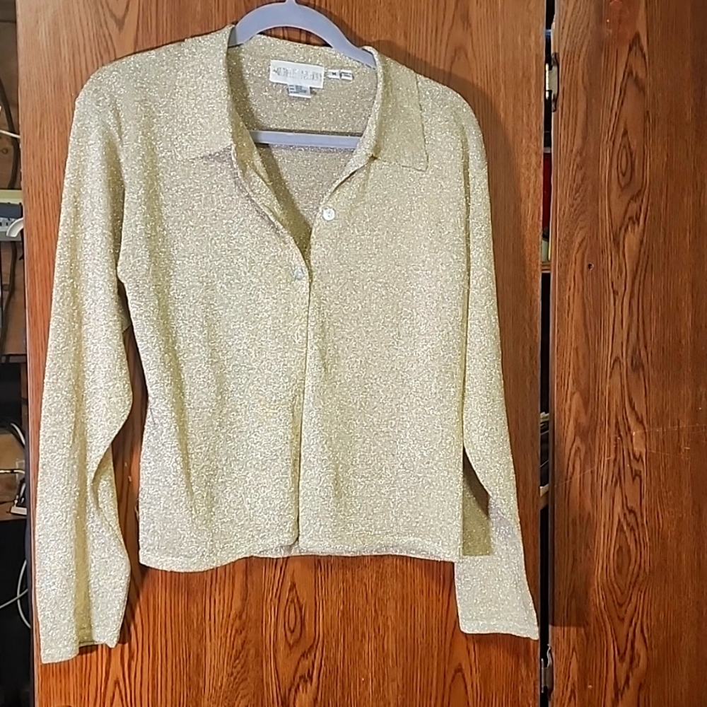 Medium women's blouse, gold shimmer